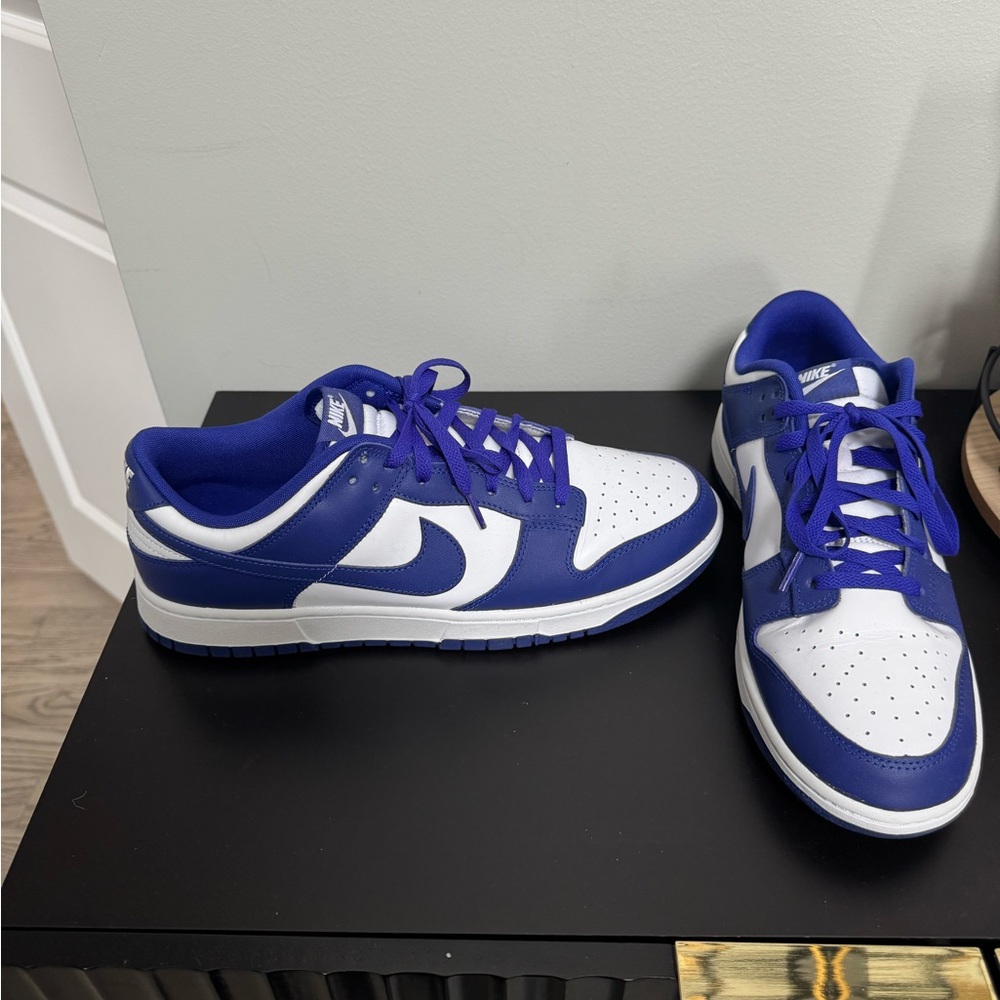 Nike Men's Royal Blue and White Dunks